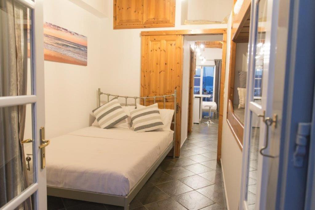 In Hydra Apartment Luaran gambar